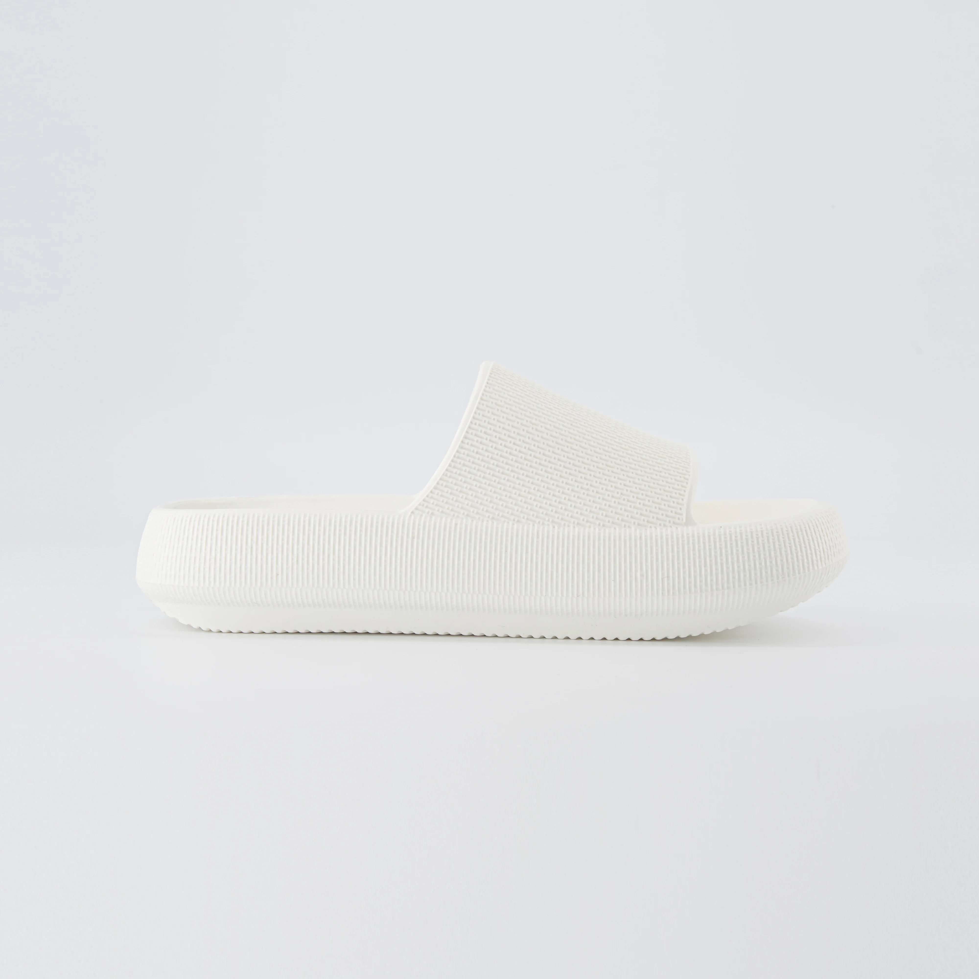 Feather Cloud Slide - Image 28