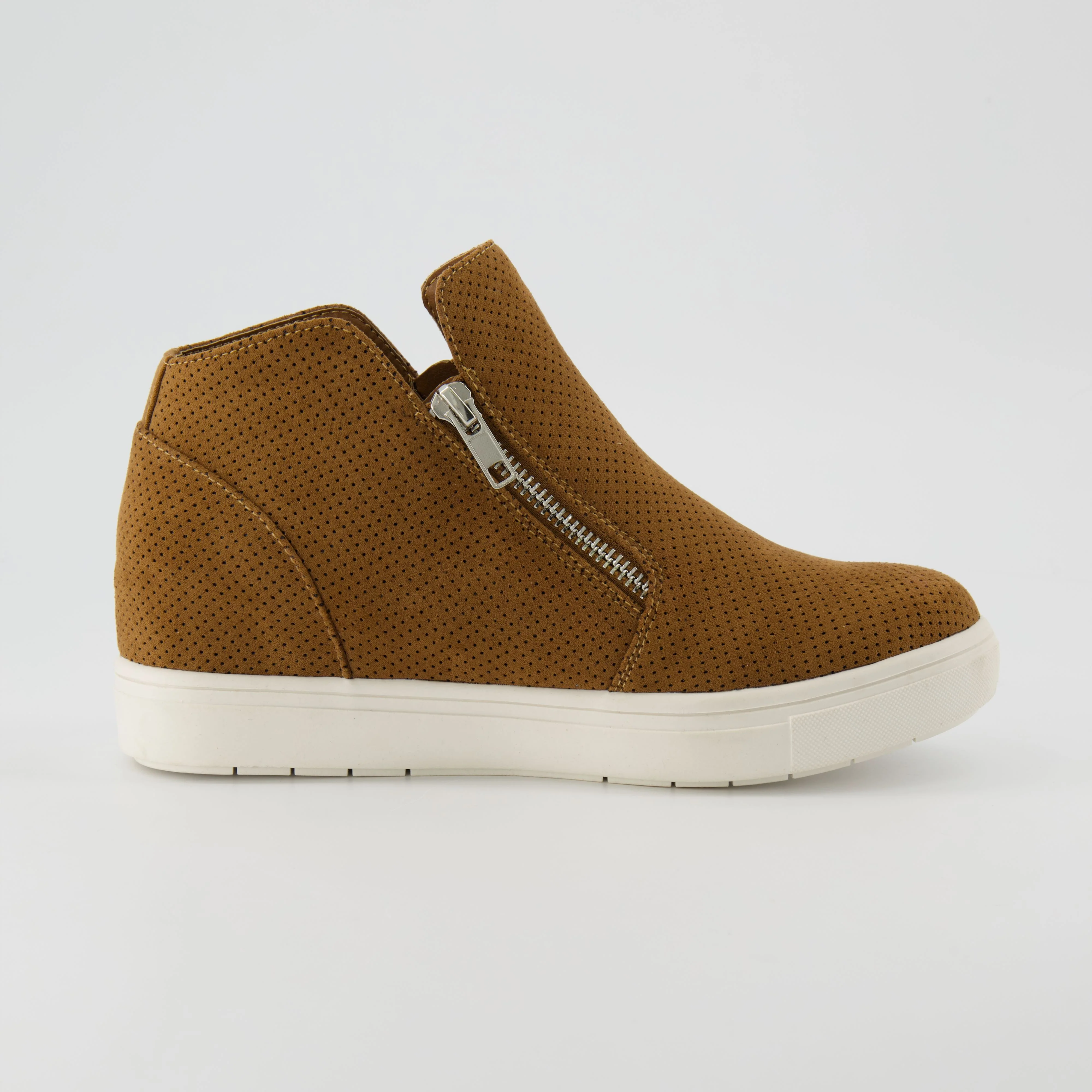 Hart Hidden Wedge Sneaker - Image 11