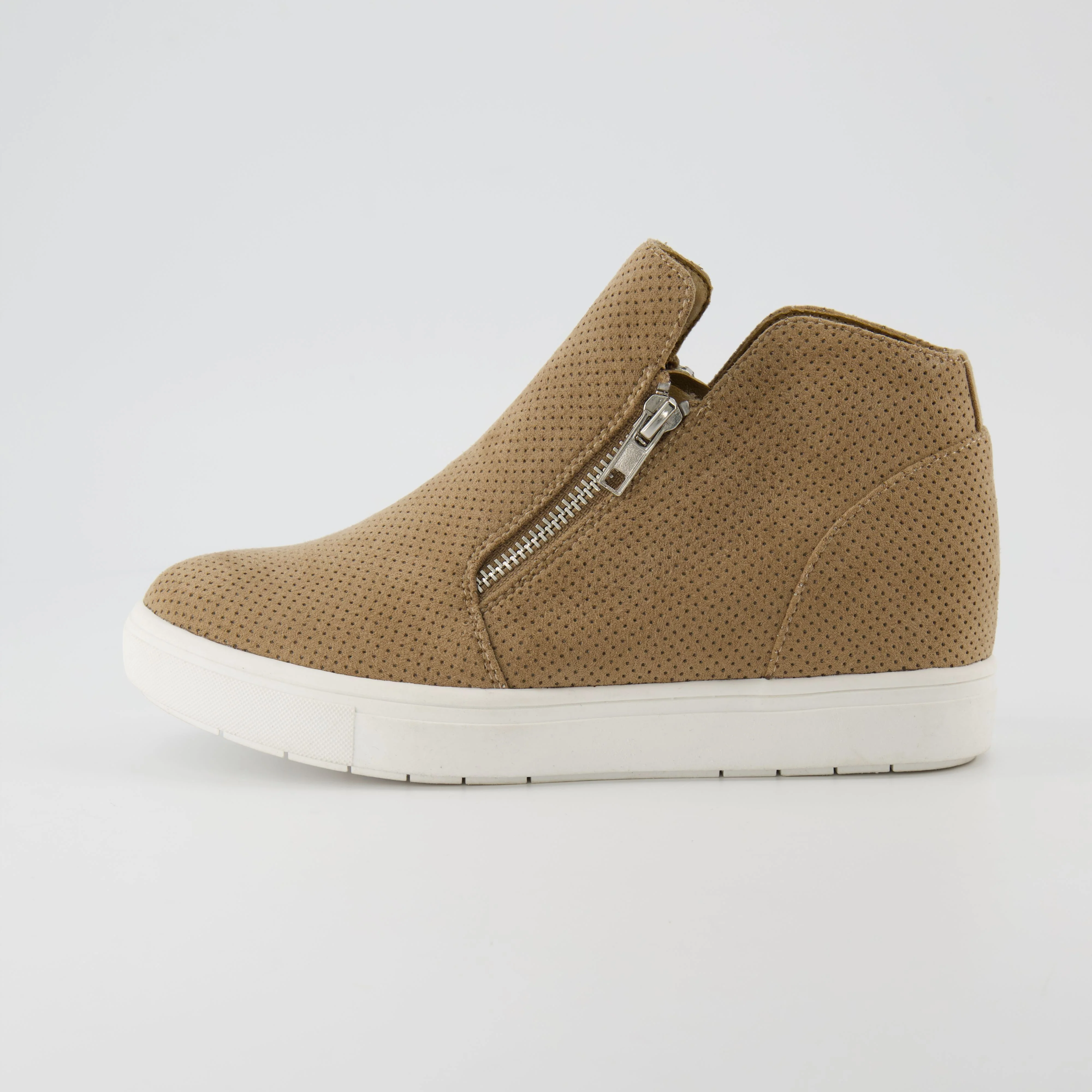Hart Hidden Wedge Sneaker - Image 14