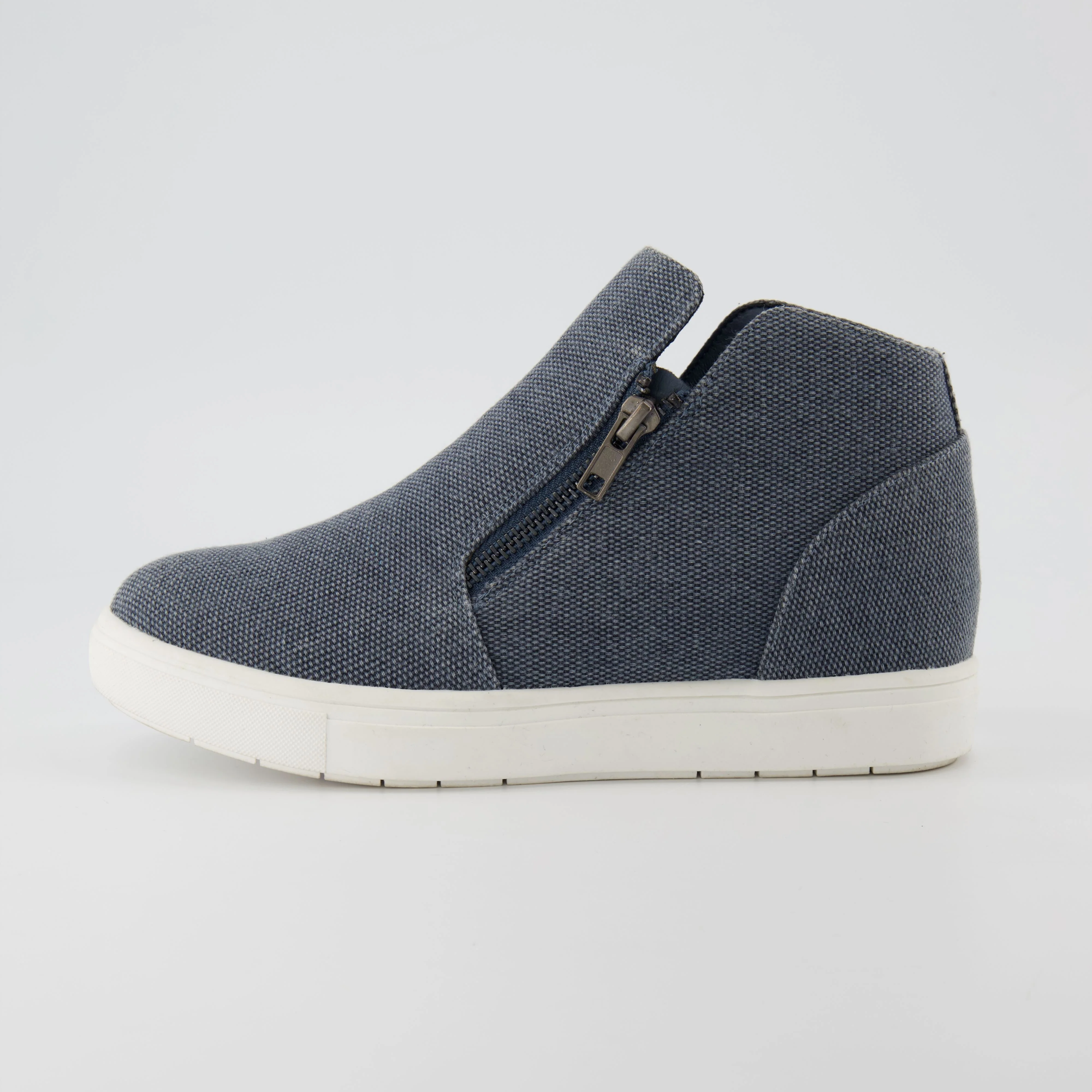 Hart Hidden Wedge Sneaker - Image 32