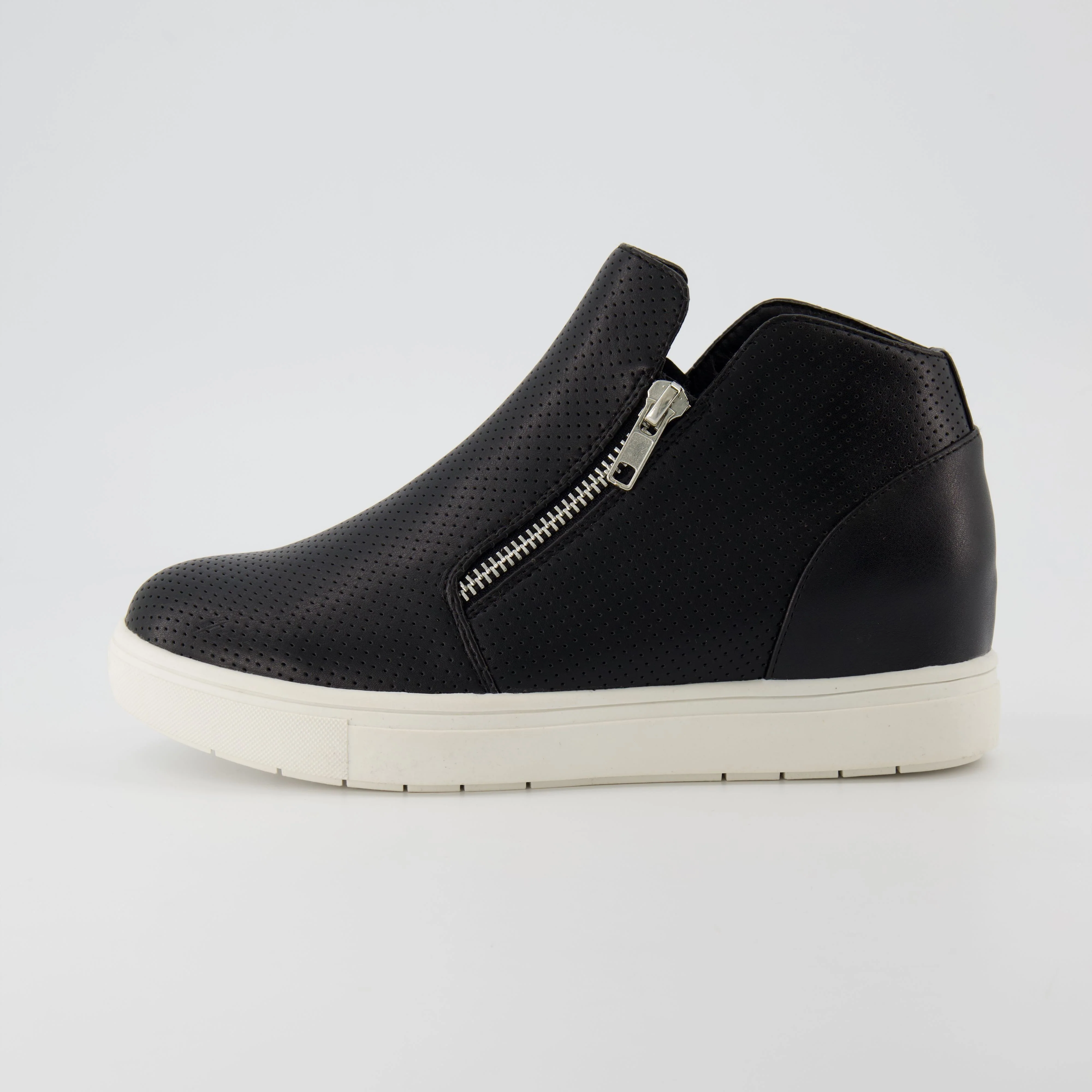 Hart Hidden Wedge Sneaker - Image 50