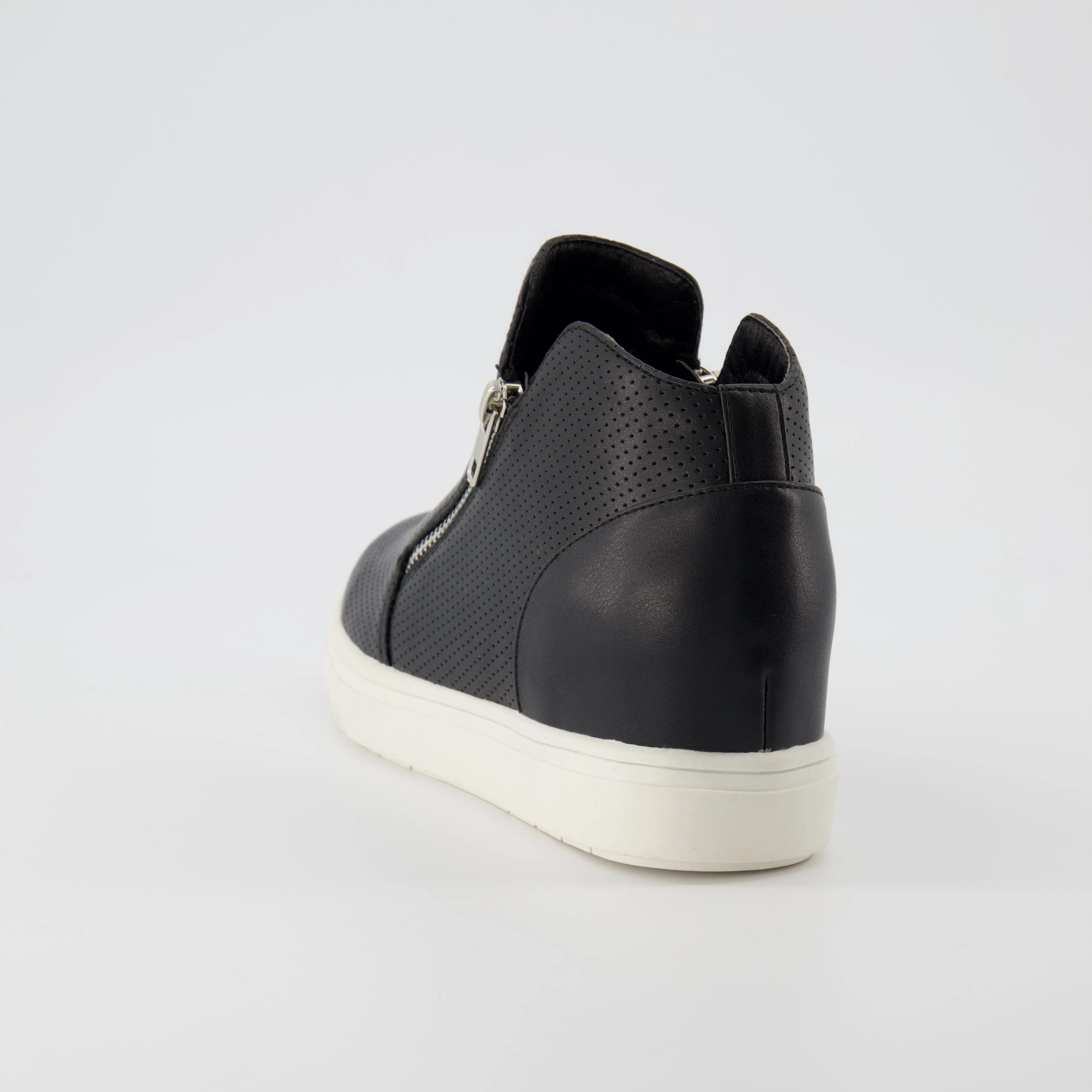 Hart Hidden Wedge Sneaker - Image 55