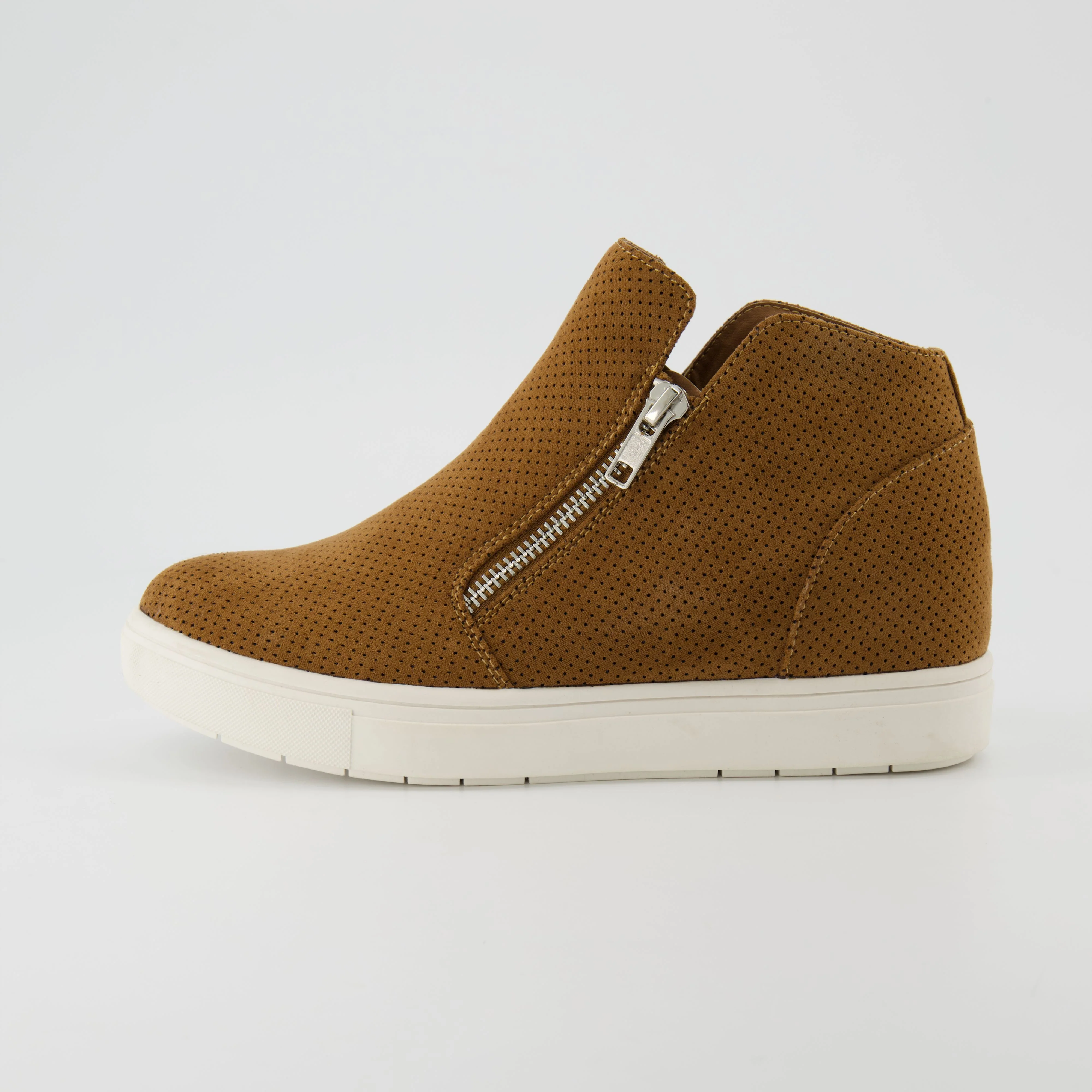 Hart Hidden Wedge Sneaker - Image 8