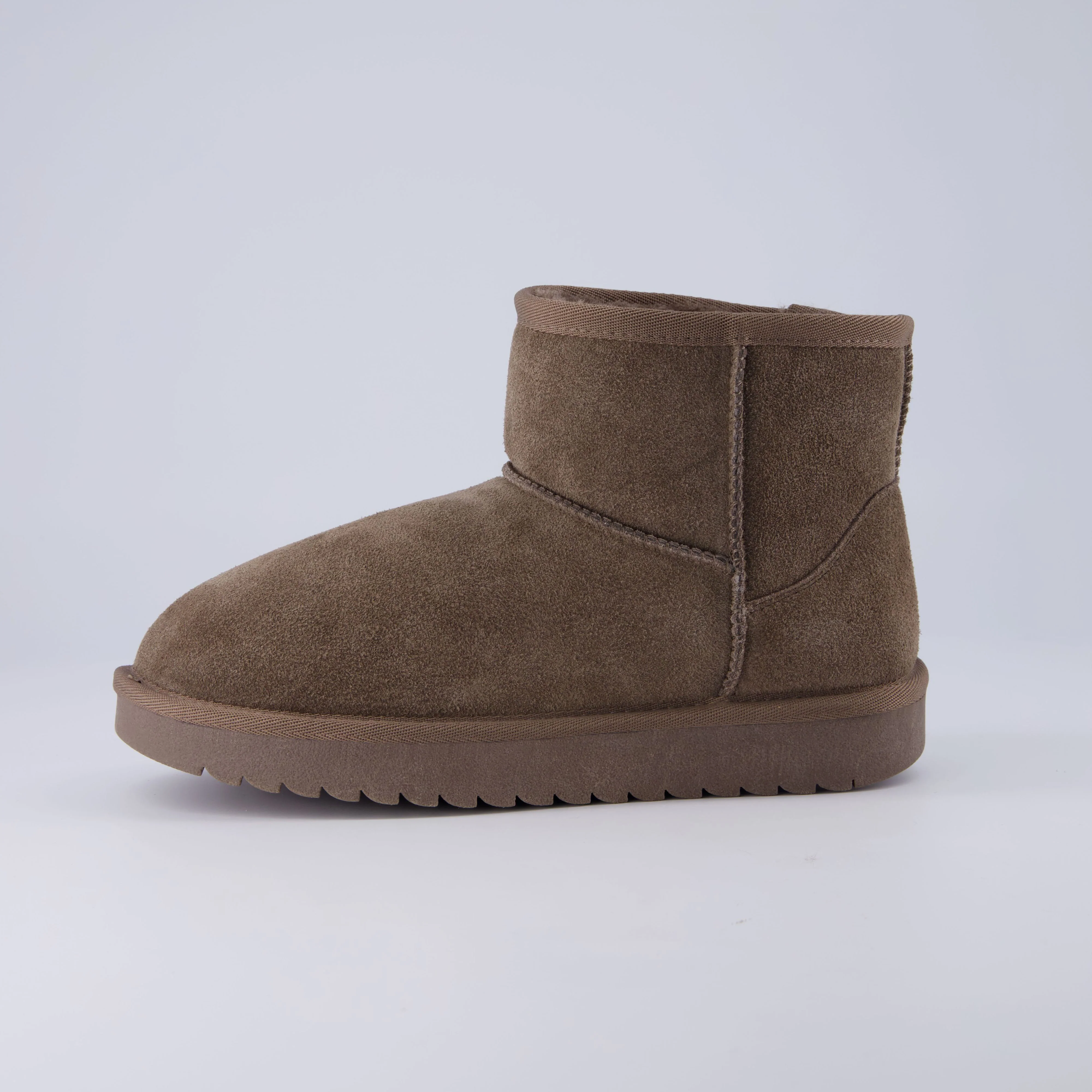 Hipster Cozy Ankle Boot - Image 14
