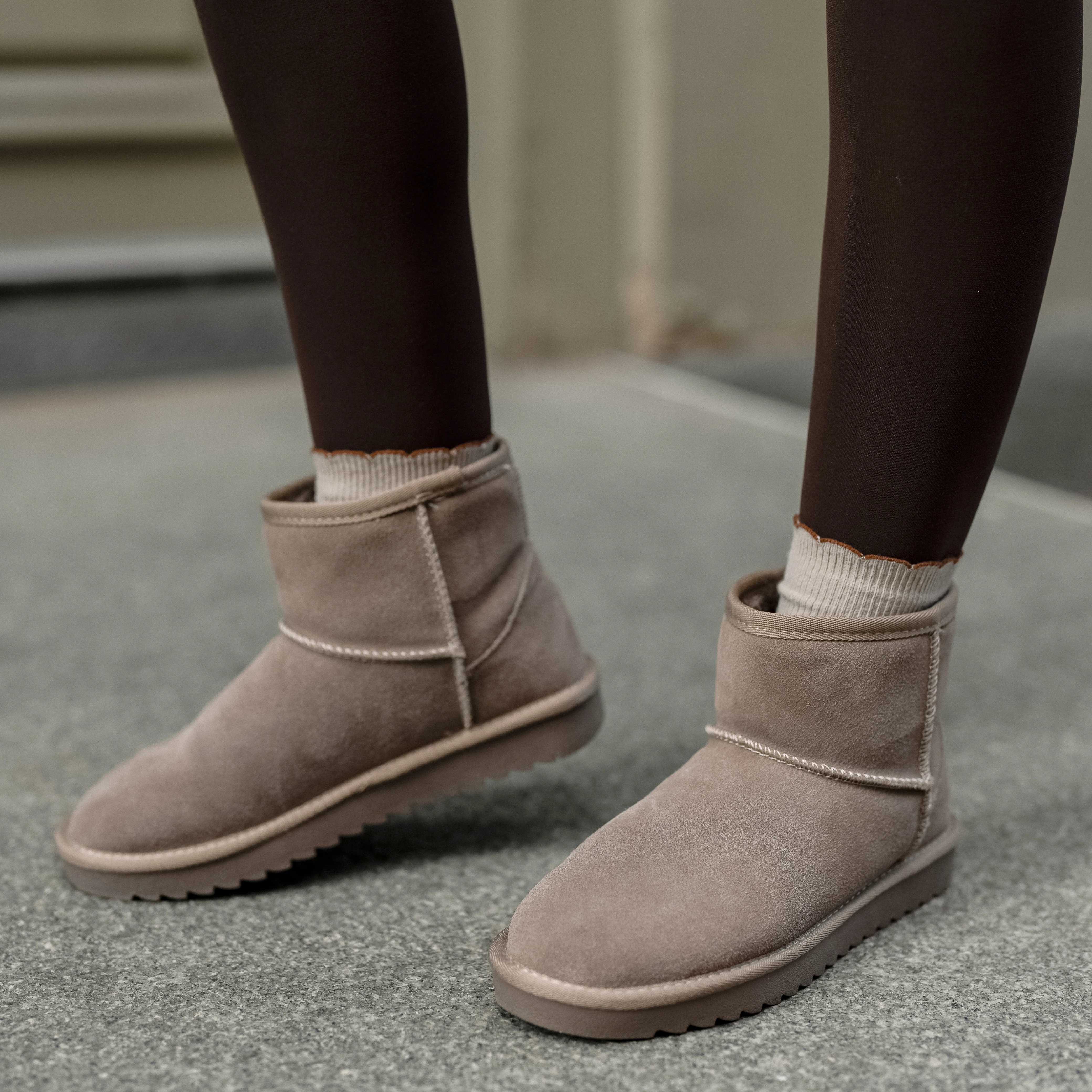 Hipster Cozy Ankle Boot - Image 16