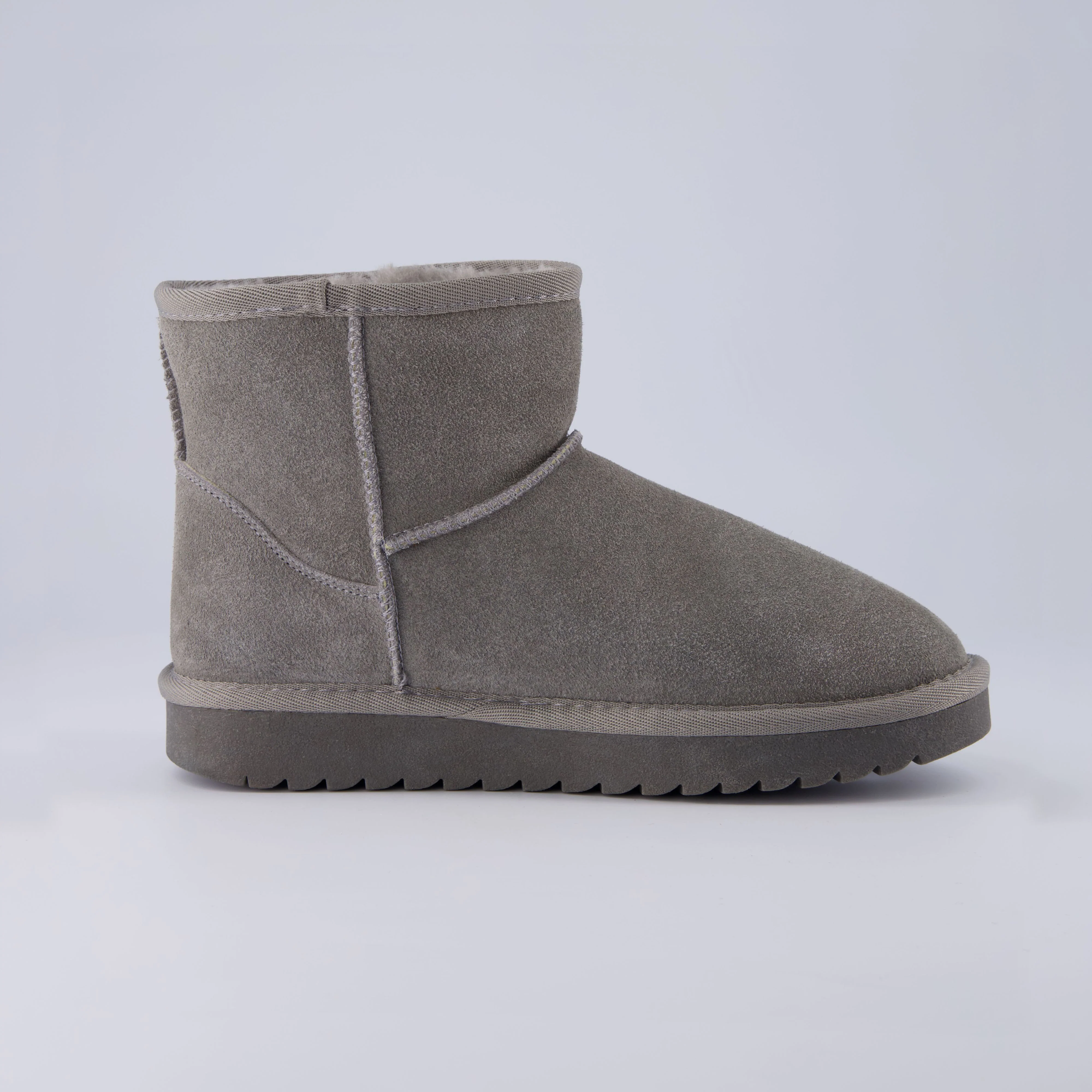Hipster Cozy Ankle Boot - Image 24