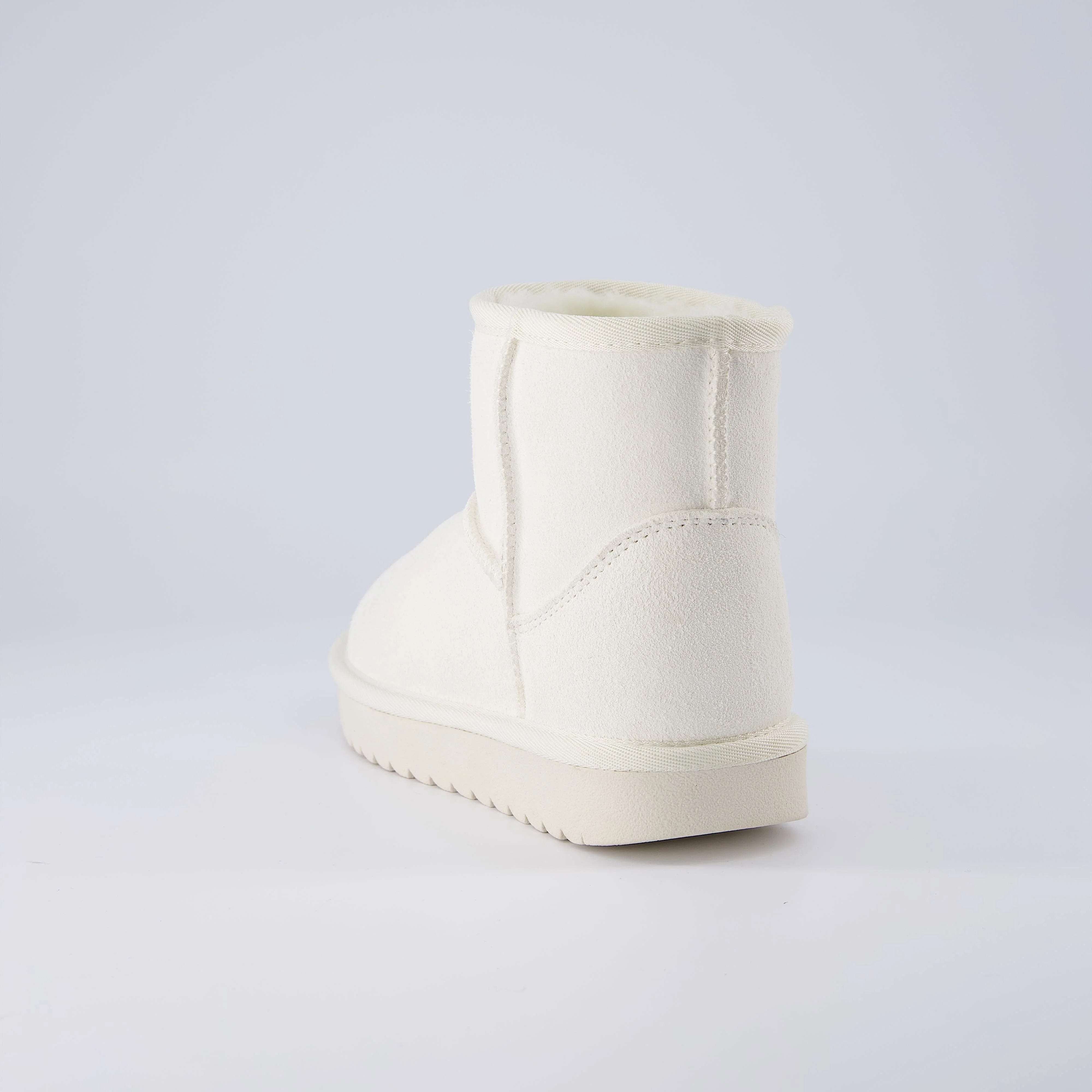 Hipster Cozy Ankle Boot - Image 48