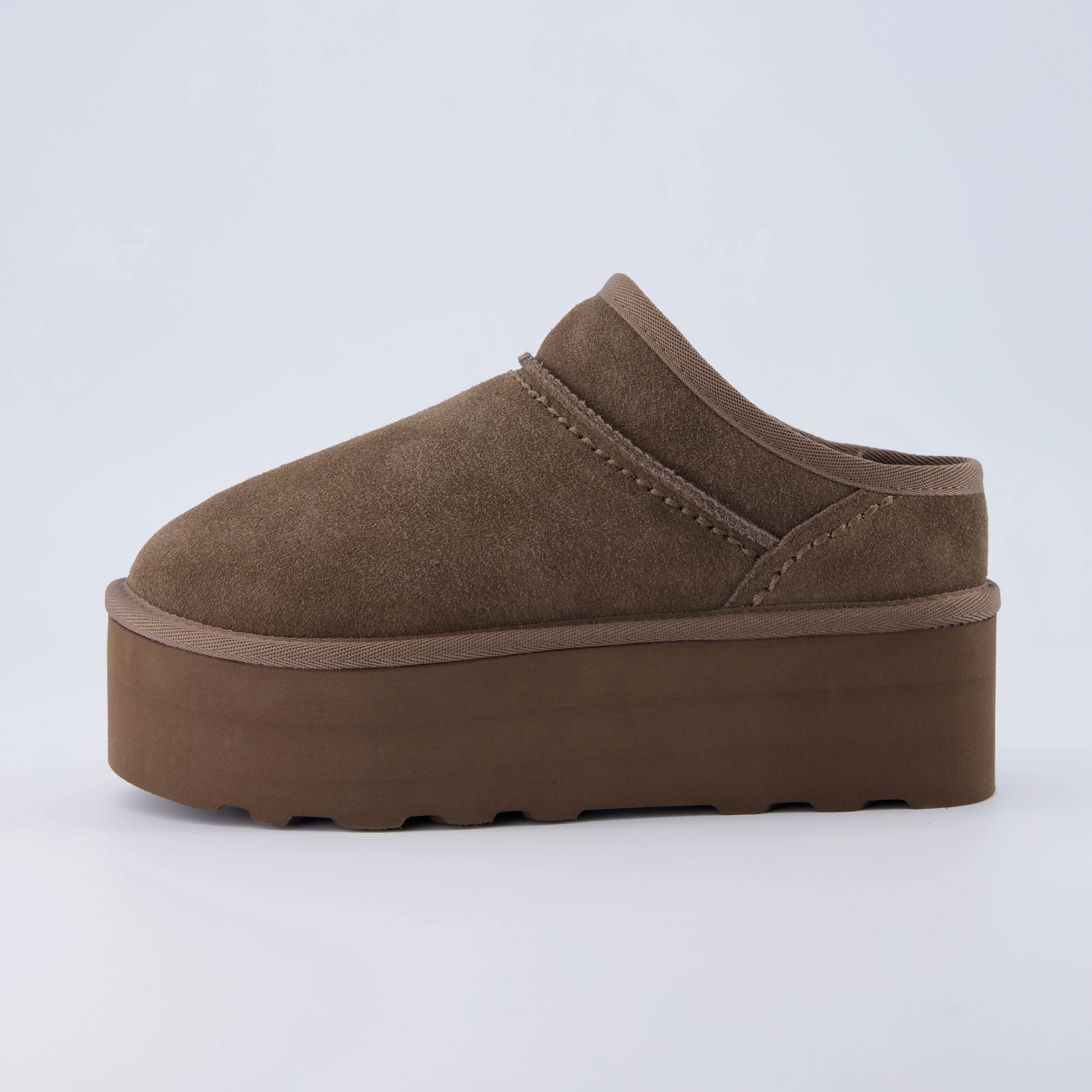 Huggy Cozy Platform Mule - Image 15