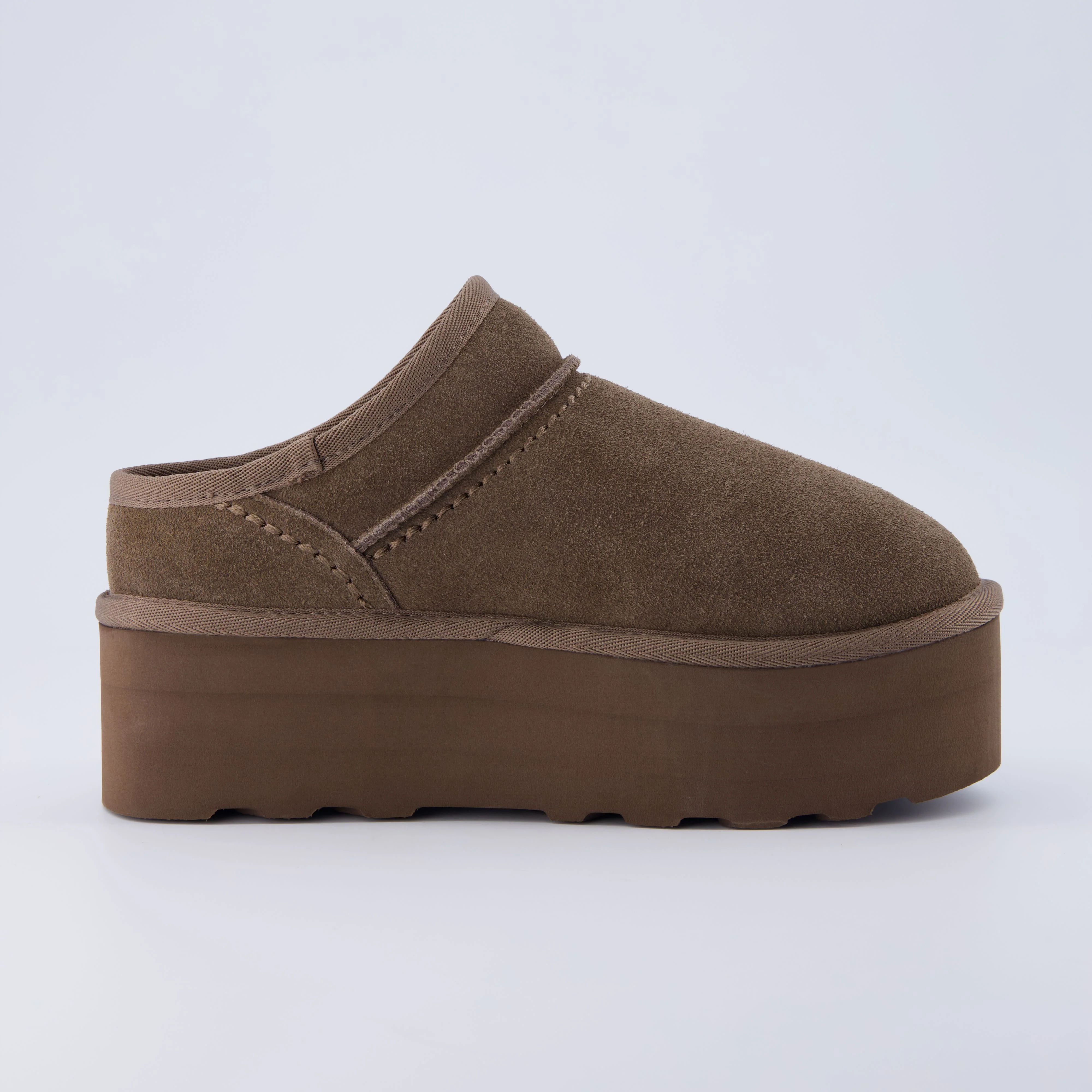 Huggy Cozy Platform Mule - Image 19