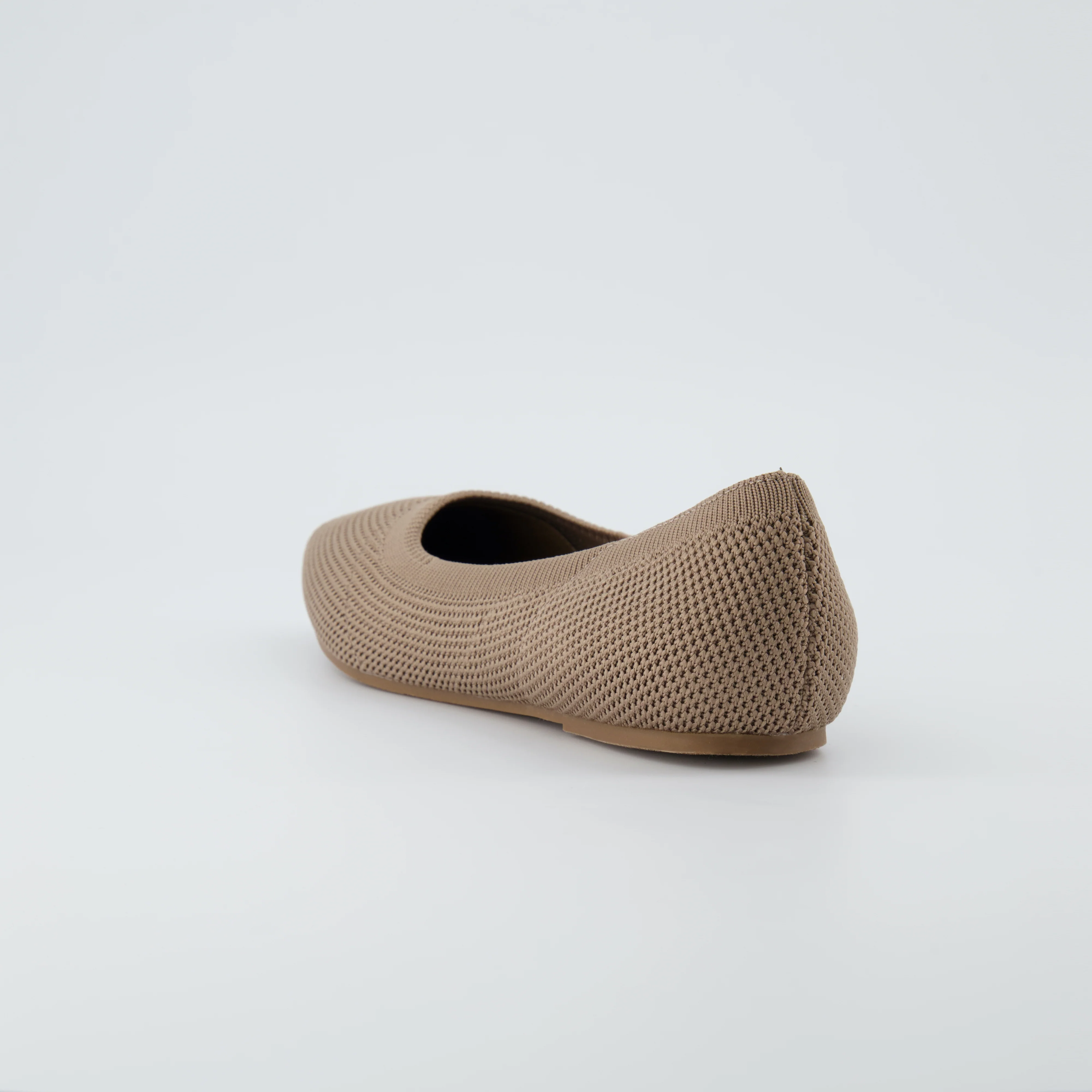 Selfie Knit Flat - Image 29